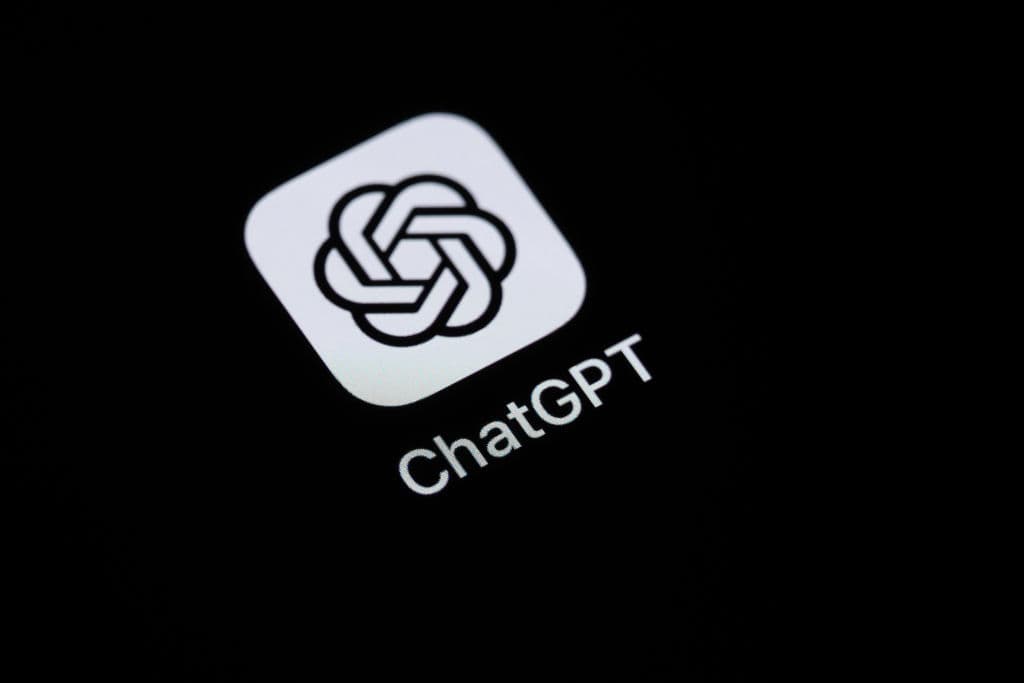 OpenAI integra ChatGPT com bancos e lança assistente financeiro pessoal