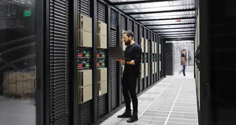 Como a NVIDIA está reduzindo o custo por token em até 5x com software de inferência